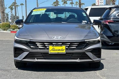 2025 Hyundai ELANTRA SEL Sport IVT