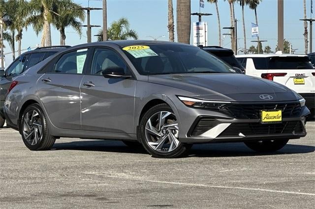 2025 Hyundai ELANTRA SEL Sport IVT