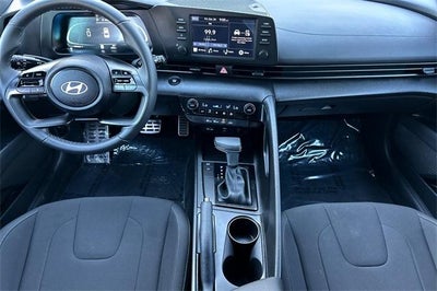2025 Hyundai ELANTRA SEL Sport IVT