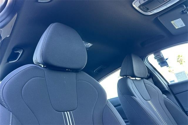 2025 Hyundai ELANTRA SEL Sport IVT