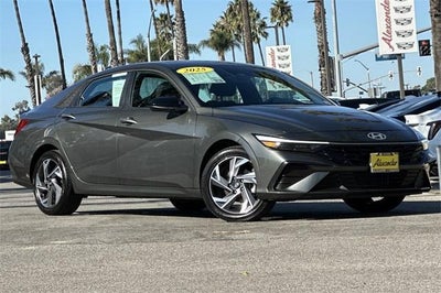 2025 Hyundai ELANTRA SEL Sport IVT