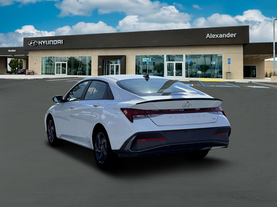 2026 Hyundai ELANTRA HYBRID SEL Sport