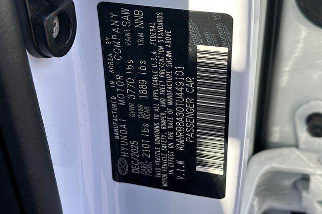 2026 Hyundai VENUE SE FWD