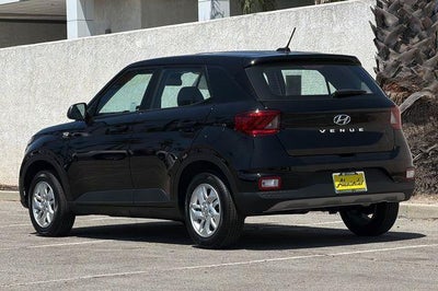 2026 Hyundai VENUE SE FWD
