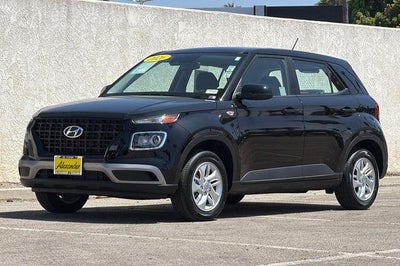 2026 Hyundai VENUE SE FWD