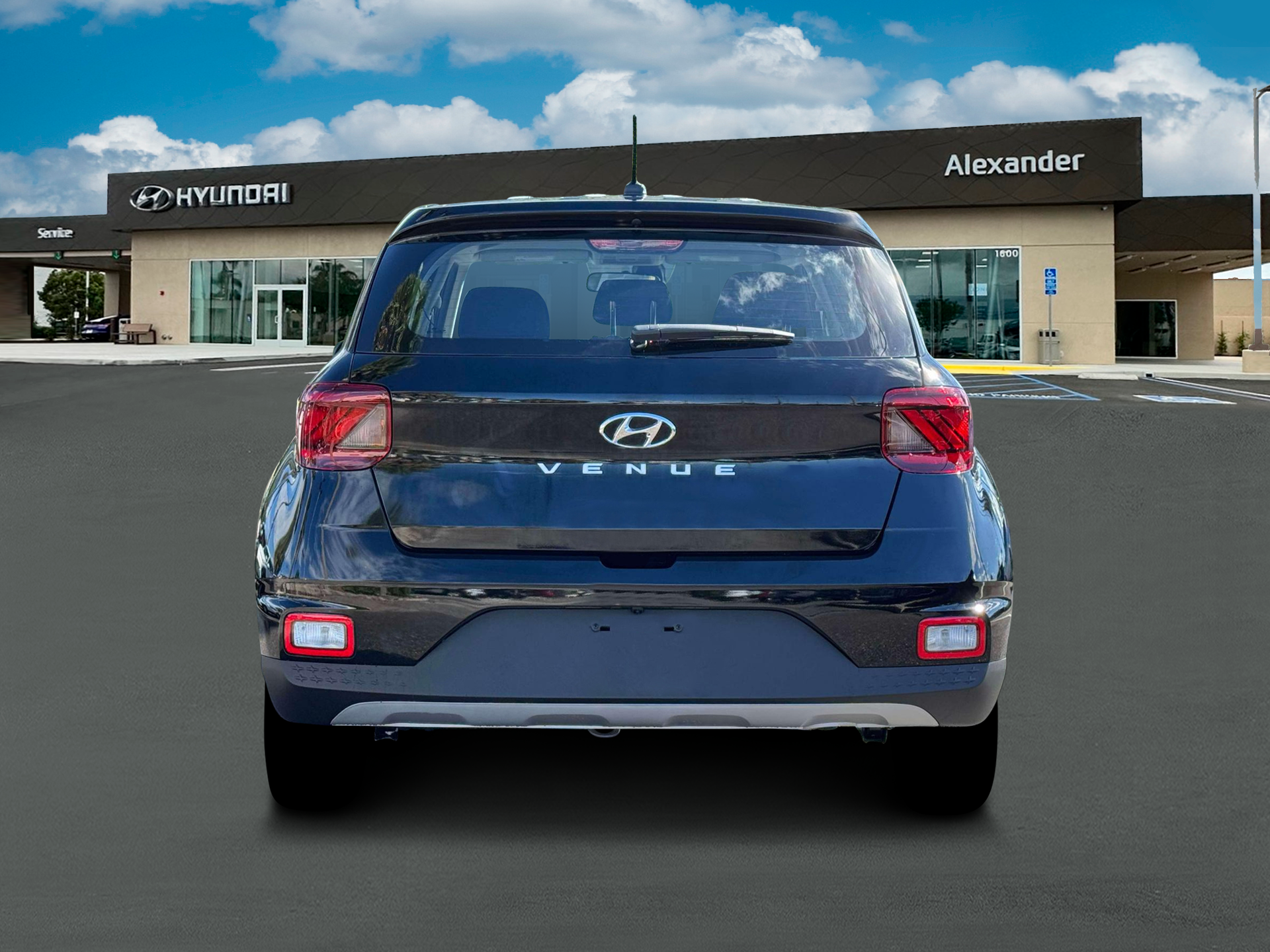 2026 Hyundai VENUE SE