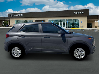 2026 Hyundai VENUE SE