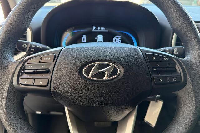 2026 Hyundai VENUE SE FWD