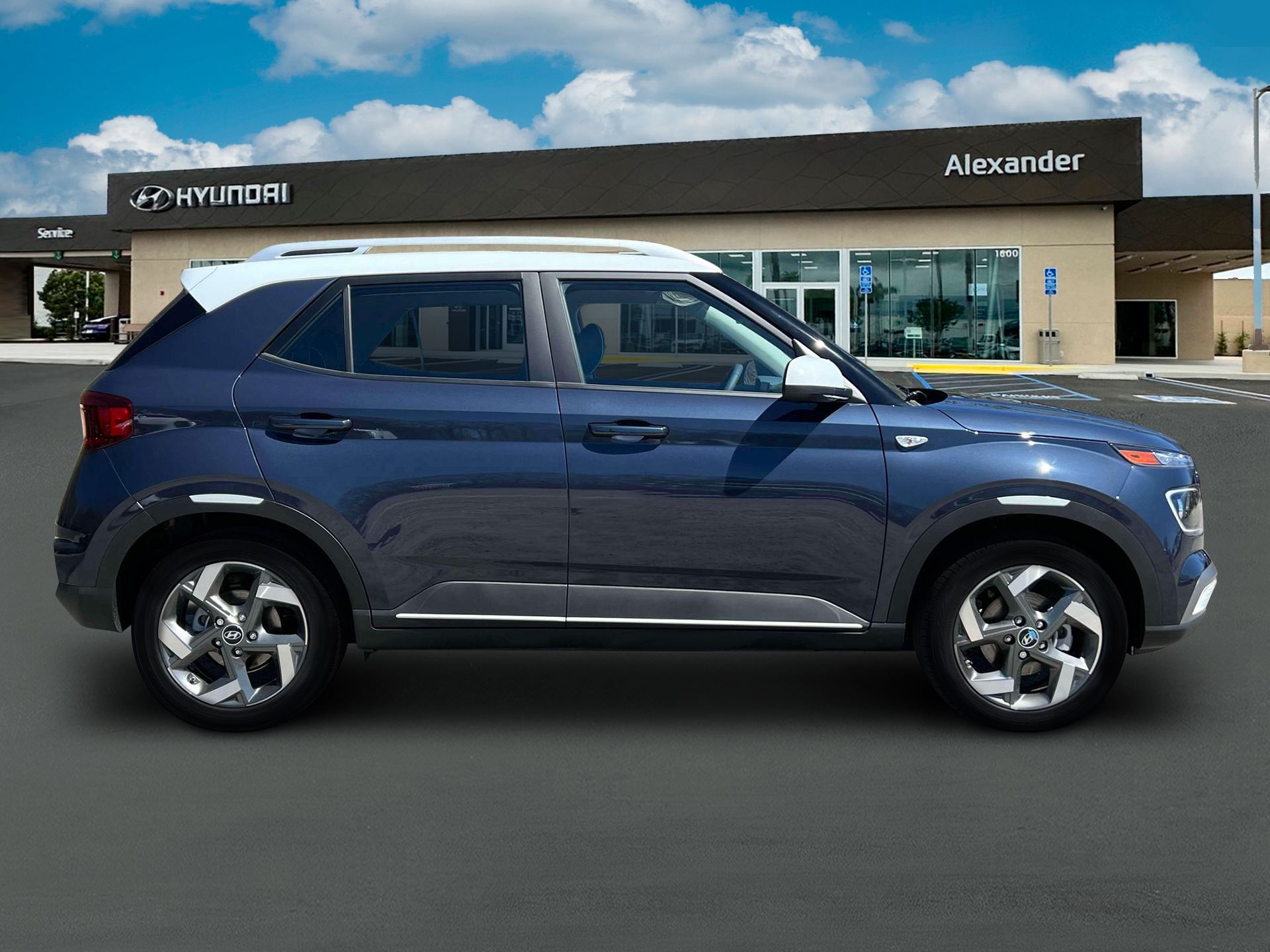 2025 Hyundai VENUE Limited