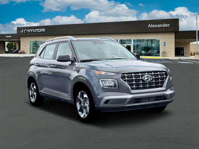 2026 Hyundai VENUE SEL W/Two-Tone Roof