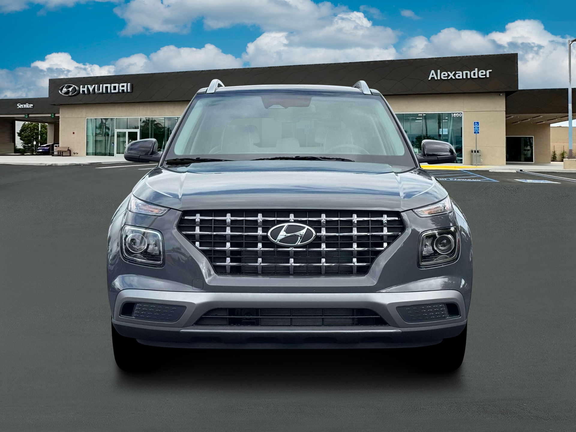 2026 Hyundai VENUE SEL W/Two-Tone Roof