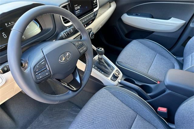2025 Hyundai VENUE Limited