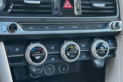 2023 Genesis G70 2.0T RWD