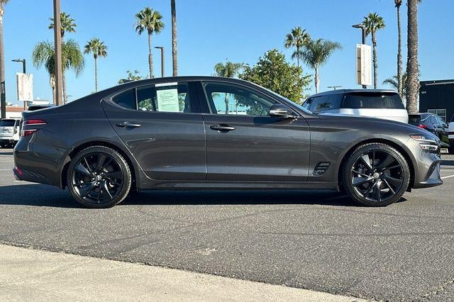 2023 Genesis G70 2.0T RWD