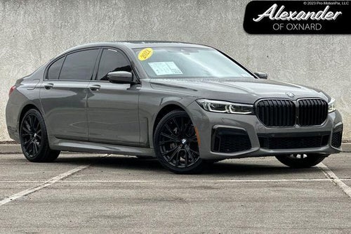 2022 BMW 740i Sedan