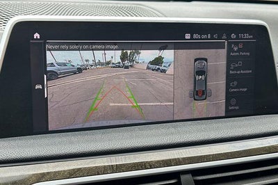 2022 BMW 740i Sedan