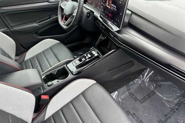 2025 Volkswagen Golf GTI 2.0T SE DSG