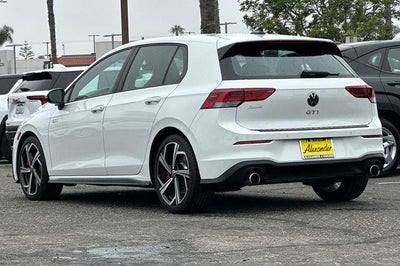 2025 Volkswagen Golf GTI 2.0T SE DSG