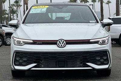 2025 Volkswagen Golf GTI 2.0T SE DSG