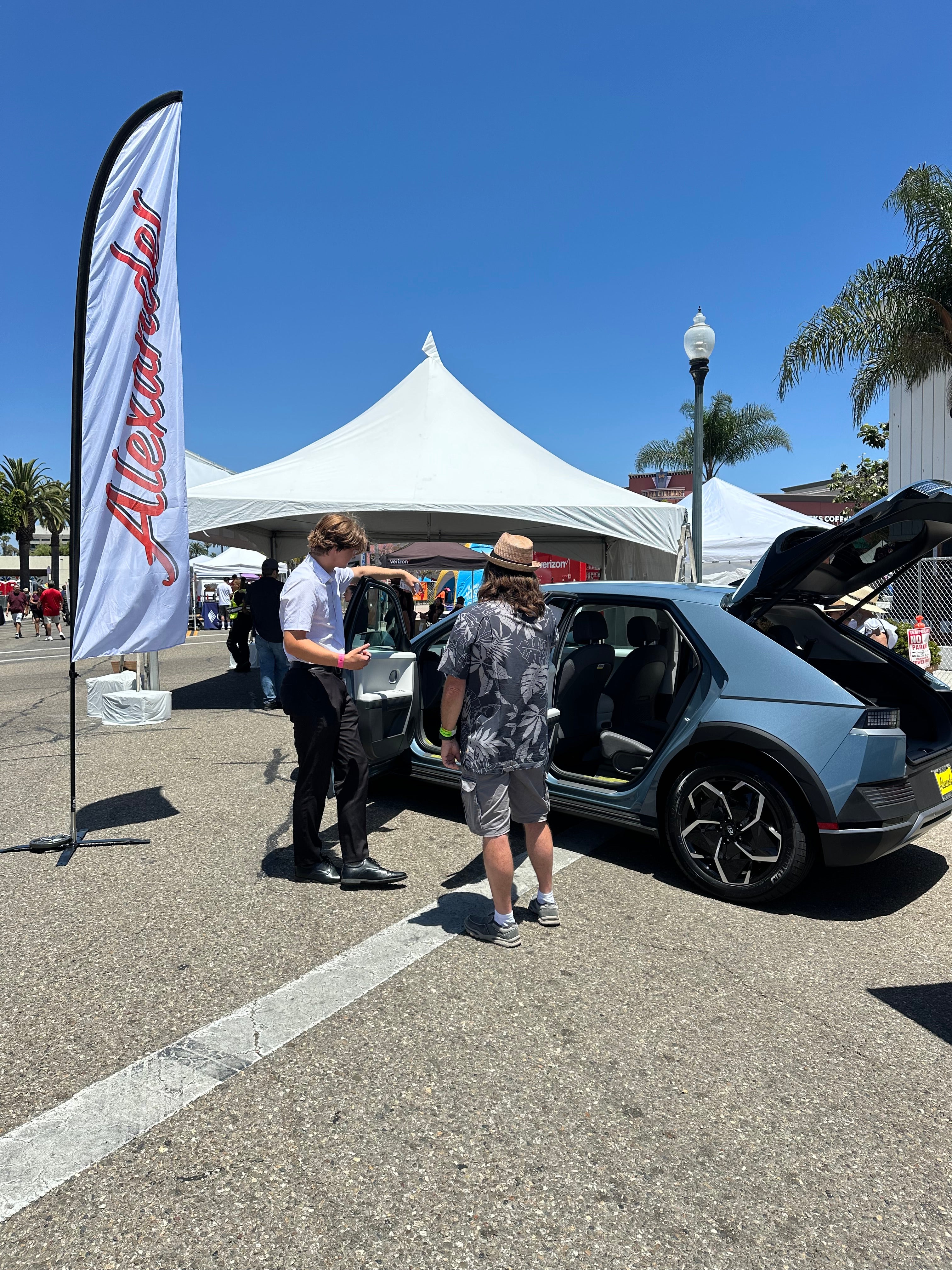 Alexander Hyundai of Oxnard in Oxnard CA