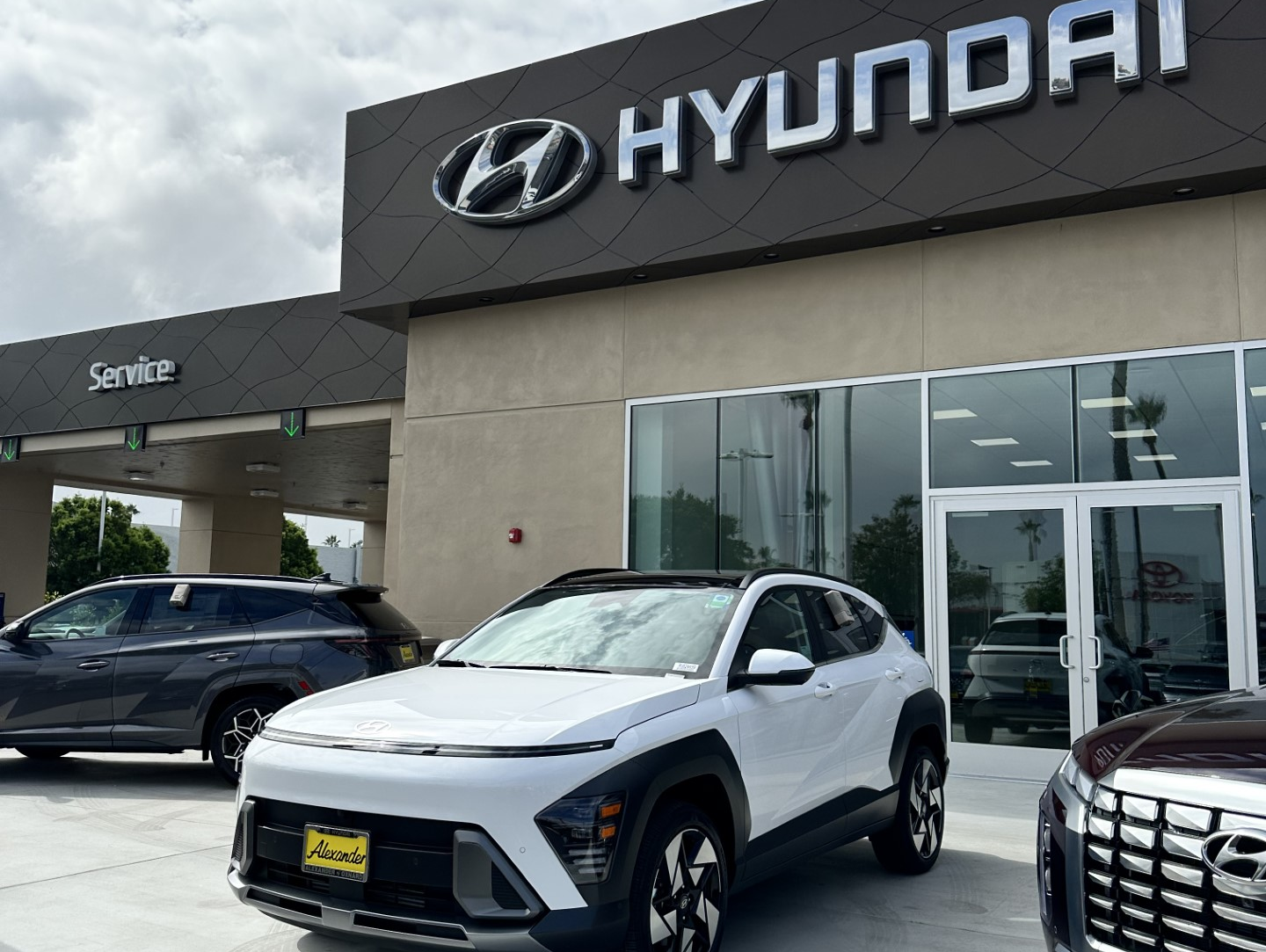 hyundai_showroom_of_oxnard